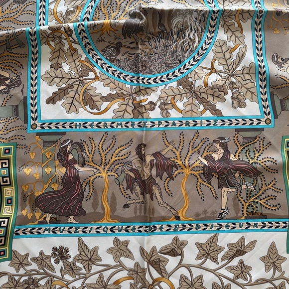 Hermes Musique des Dieux 36" Very Good Condition - Picture 11 of 11